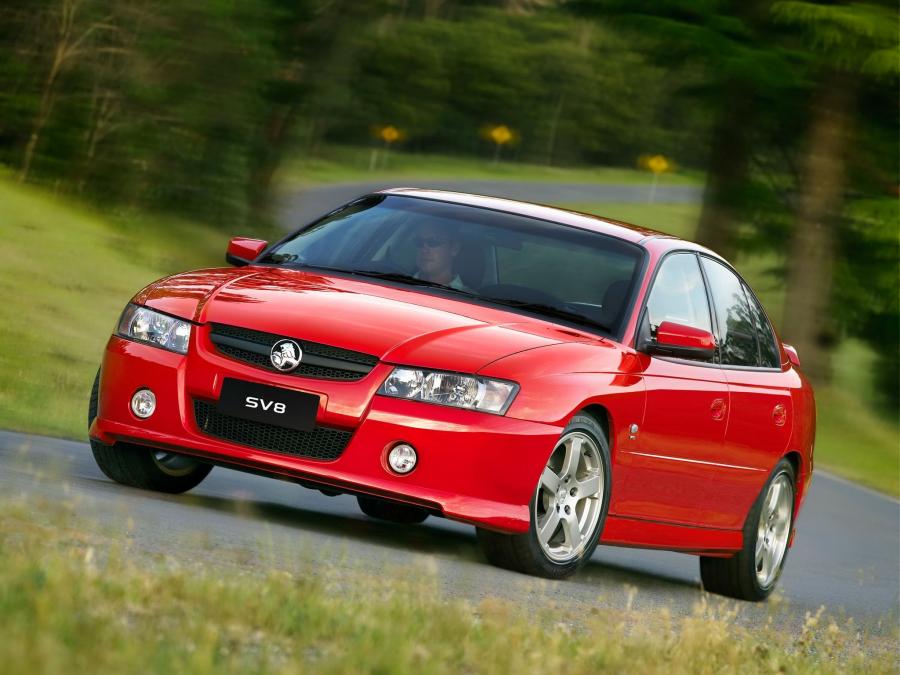  Holden Commodore SV8 2004 года  (фото 4 из 5)
